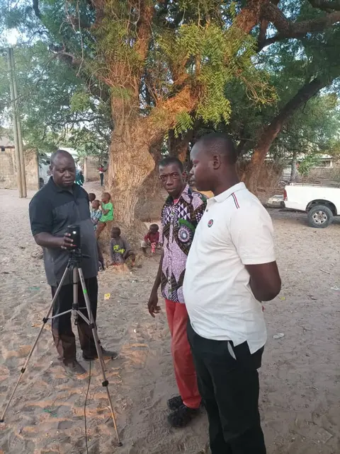 Efilm mi inde Kaiŋa