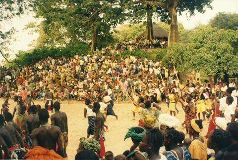 Etuum i  inde Kaiŋa