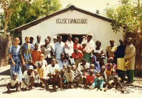 ejaŋgi  etiyári 1990 - 2000